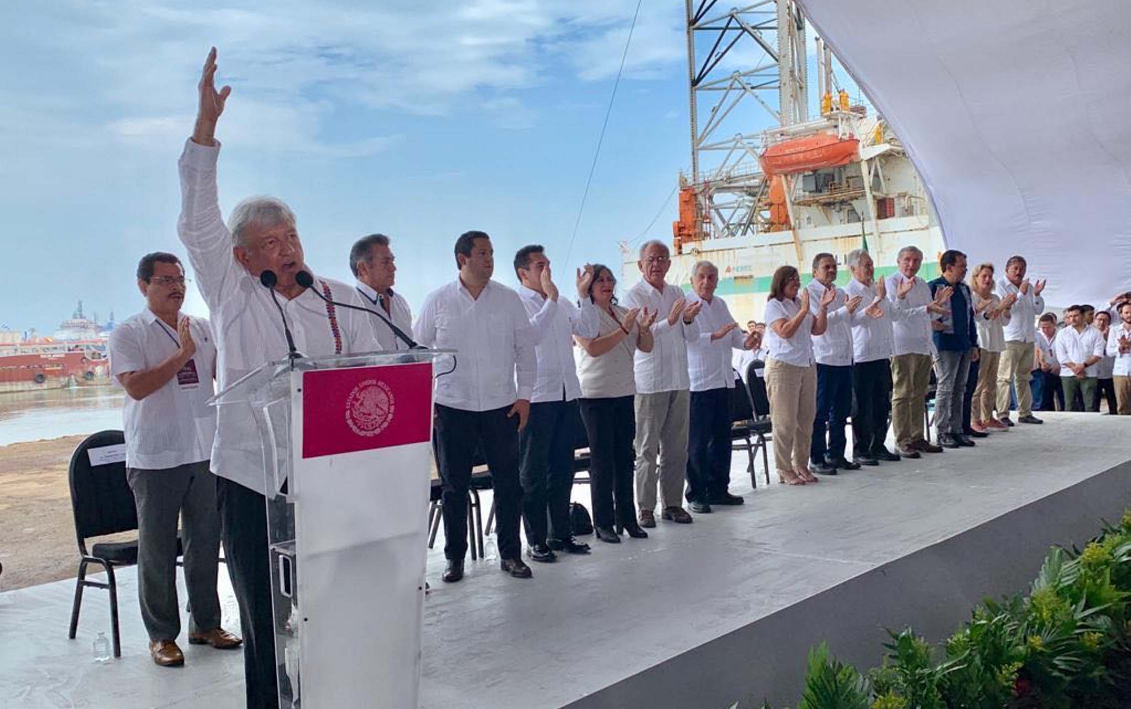 Anuncian inversión de 75 mdp extra para PEMEX en 2019. /Foto: Notimex