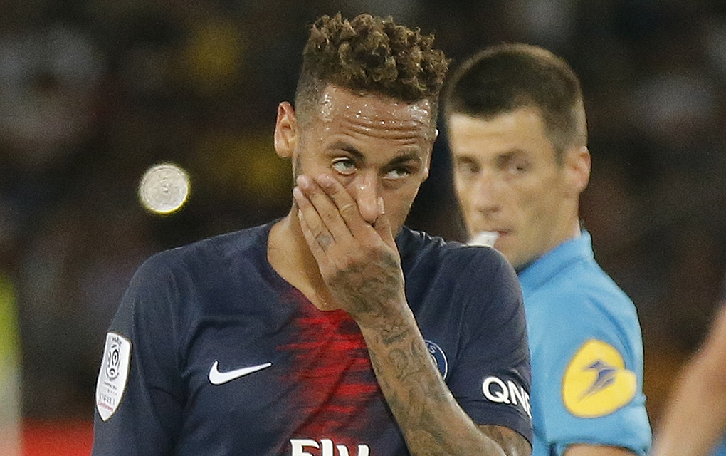 La mujer dijo el viernes a la policía de Sao Paulo que Neymar la violó el 15 de mayo a las 8:20./AP
