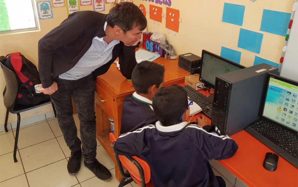 En Querétaro, 9 mil 220 niños y niñas y mil 41 figuras educativas dependen del Conafe./@CONAFE_mx