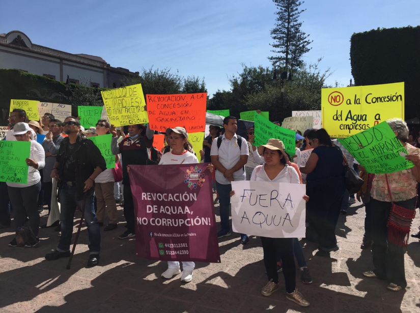 Manifestantes CEA