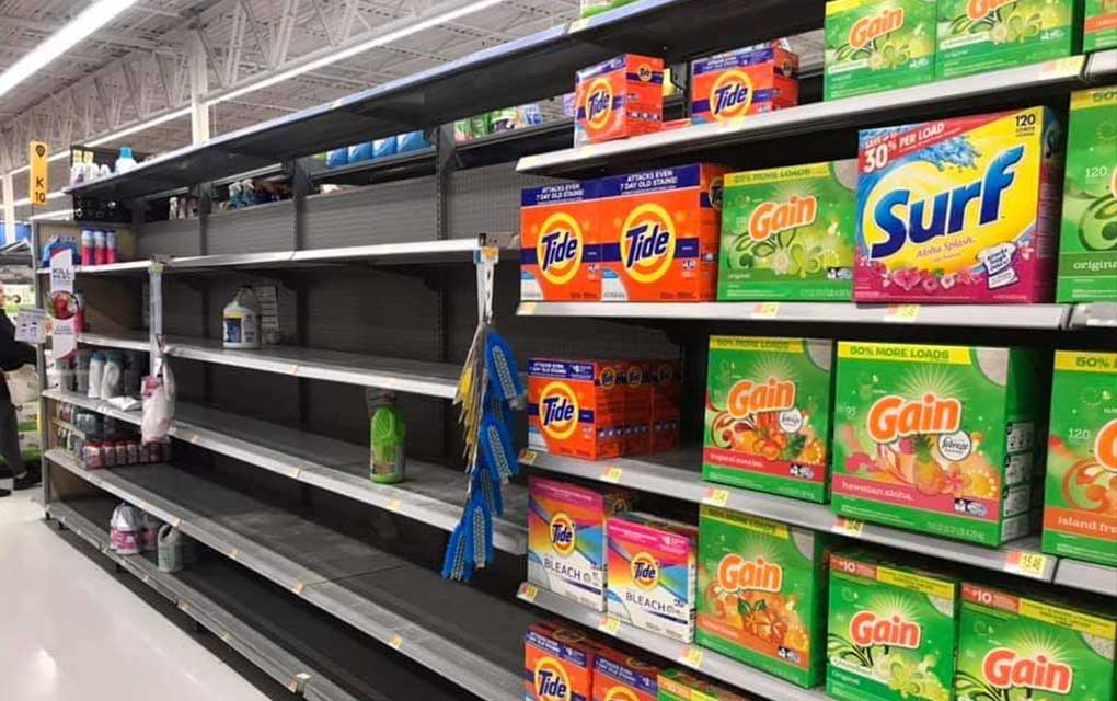 ¡Cuidado! No mezcles productos de limpieza cuando hagas el aseo