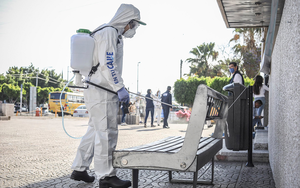 Las brigadas se mantienen y continuarán con las labores de sanitización de espacios públicos de la ciudad