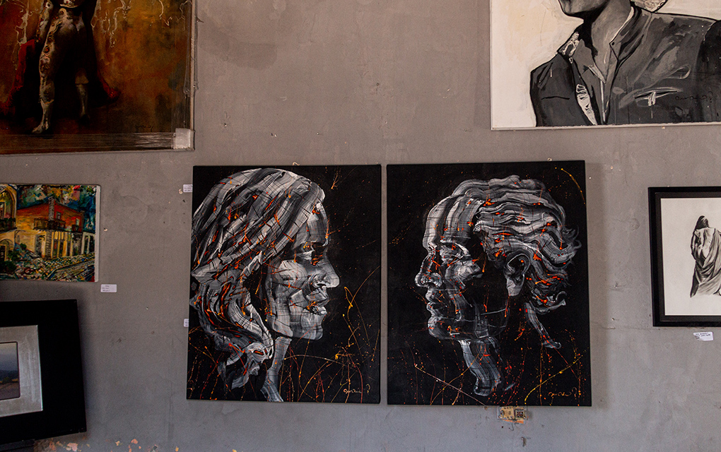 Óscar Odín, un pintor que lucha por los artistas emergentes