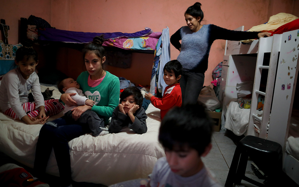 La pandemia sume a Argentina en una de sus peores crisis