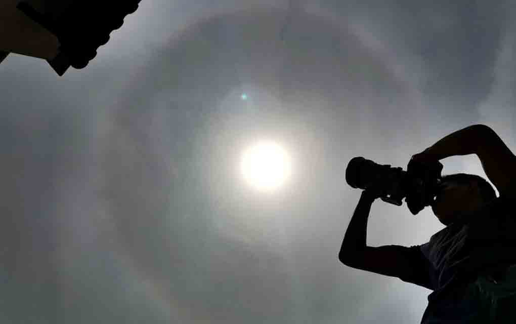 Capturan halo de luz alrededor del sol en Querétaro / Foto: Yarhim Jiménez 