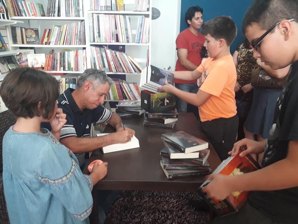 Librería La Guarida del Dragón / Especial.