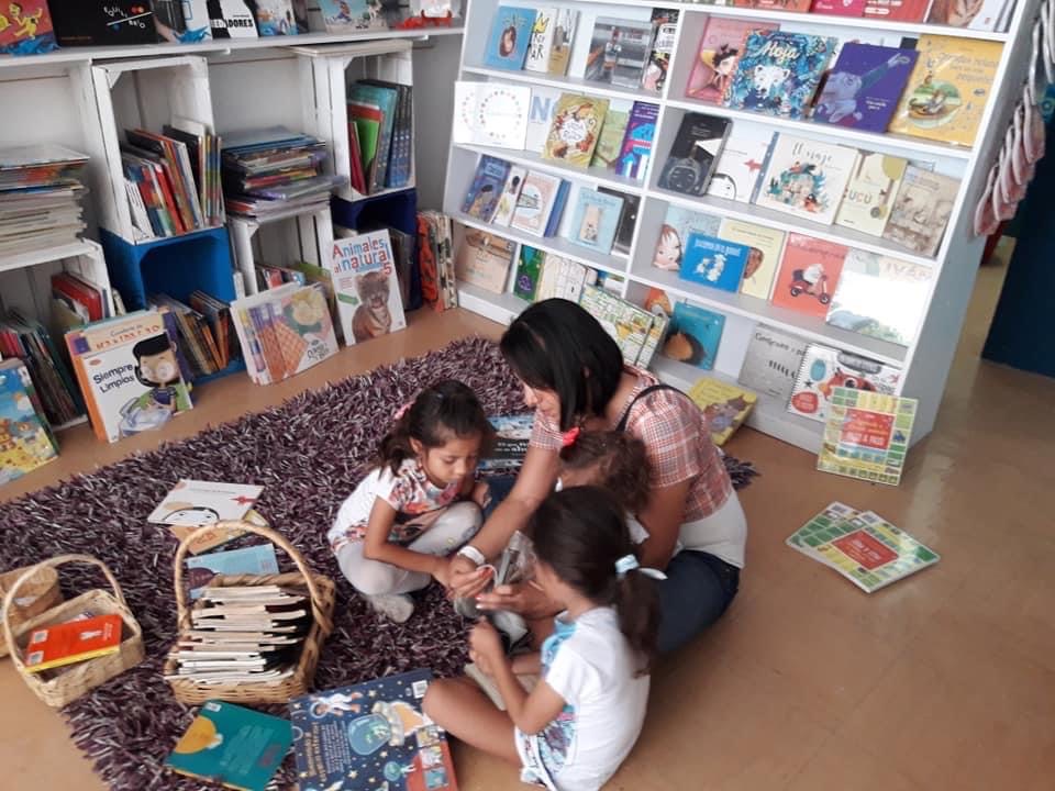 Librería La Guarida del Dragón / Especial.