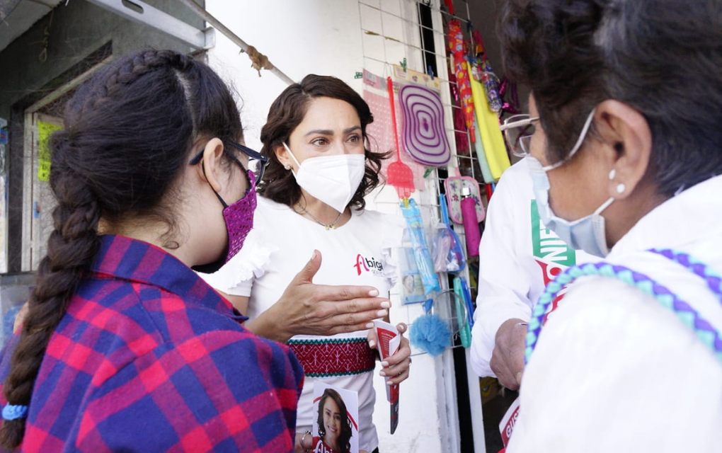 Abigail Arredondo se dijo contenta por su participación en el debate de Coparmex/ Foto: Especial