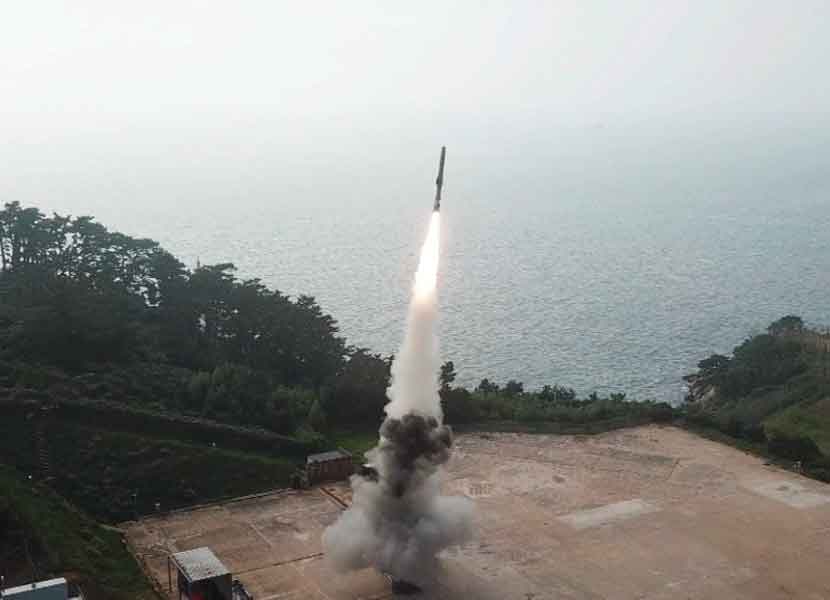 Rusia realiza otro ensayo de su misil hipersónico