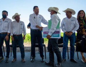 Kuri otorgó más de 18 mdp en apoyos al sector hidroagrícola