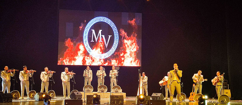 Mariachi Vargas engalana el Auditorio Josefa en Querétaro