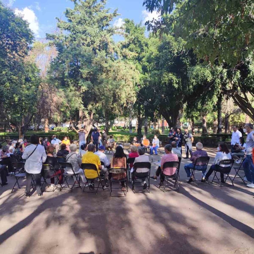 Asiste-SSPMQ-a-reunión-con-colonos-de-Carretas-1