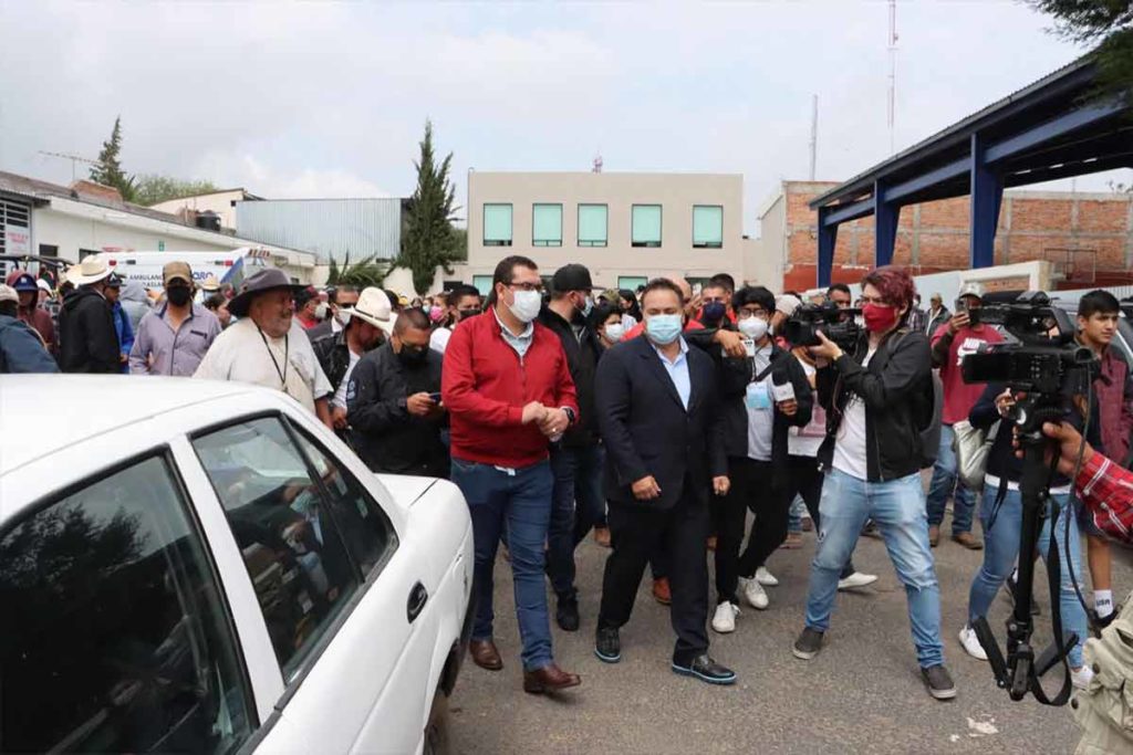 Presidente de Huimilpan da la cara, atiende y acompaña a ciudadanos en el caso del joven Daniel Franco 
