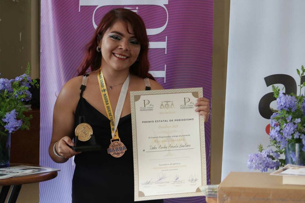 Reconocen a periodistas del estado de Querétaro