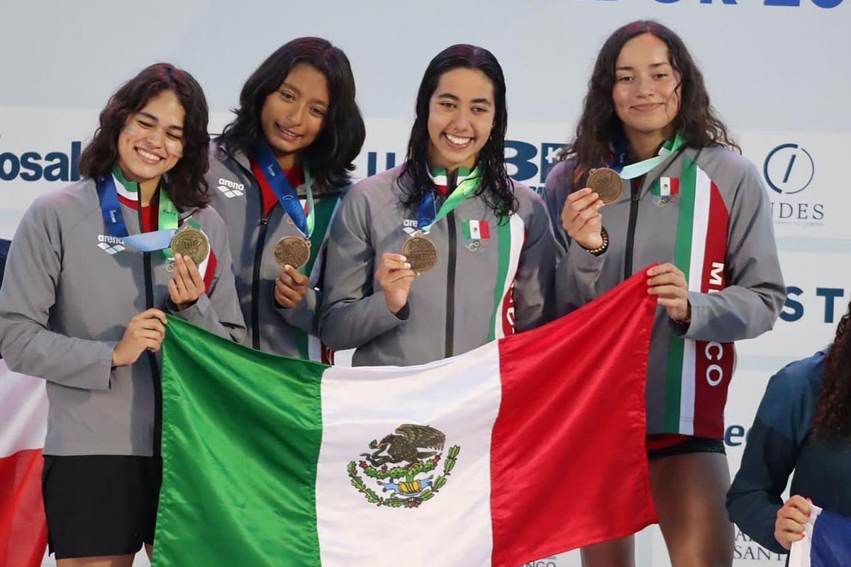 Querétaro destaca en el Campeonato Centroamericano de Natación