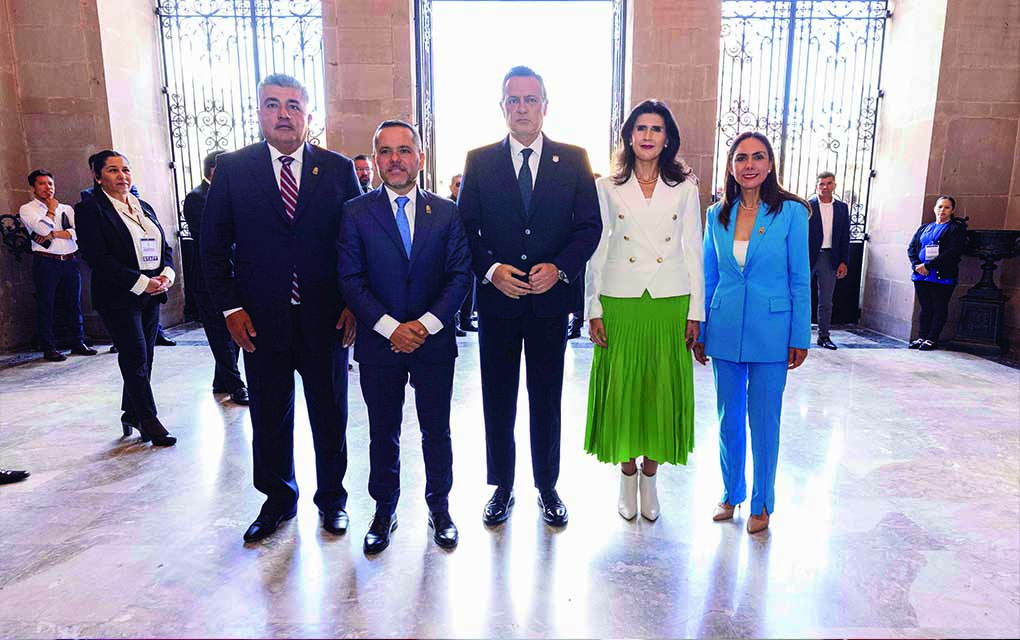 Asiste Gobernador a 2do Informe de Actividades de la LX Legislatura