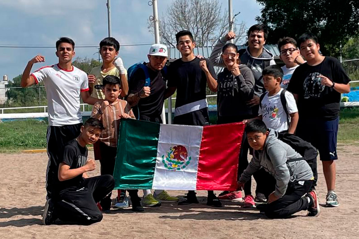 Boxeador abandera al Tecmilenio