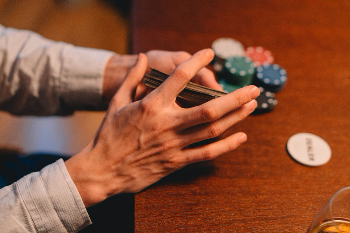 Es posible convertirse en un jugador de póker profesional