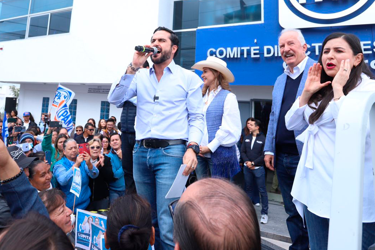 Lupita Murguía y Agustín Dorantes se registran como precandidatos al Senado de la República