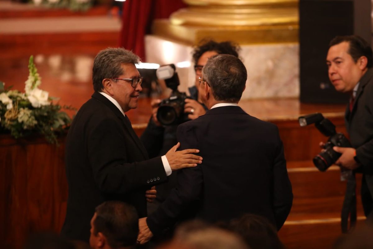 Conmemoran Día de la Constitución en Querétaro