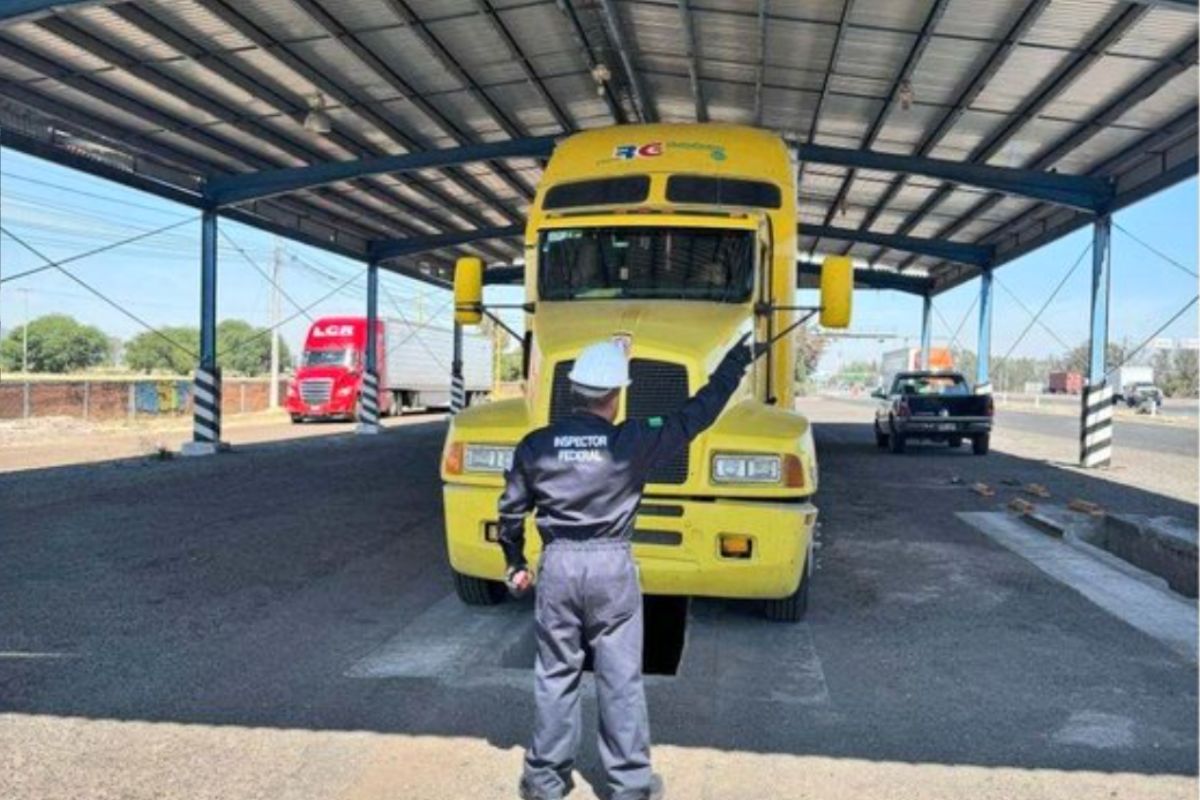 Se revisaron de mil 129 vehículos, de los cuales, solo 55 unidades fueron sancionadas.