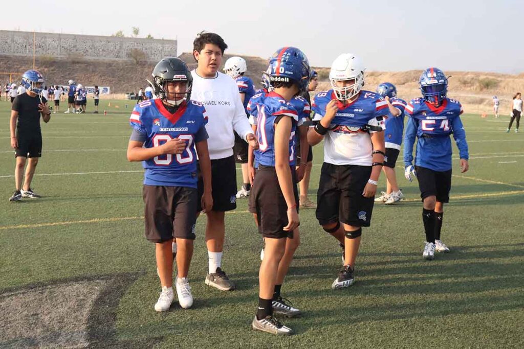 Centurions: futbol americano en el Colegio Sunhills Valley