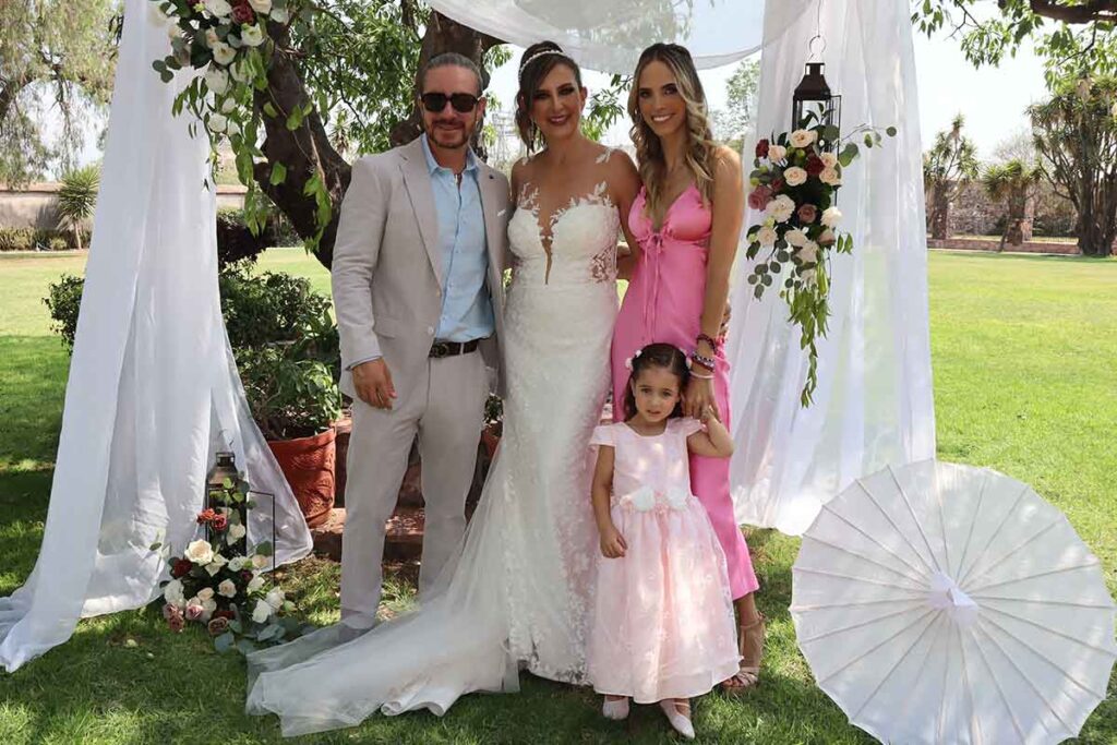 Diana Ledesma y Héctor Villanueva se casaron en la Hacienda Viborillas