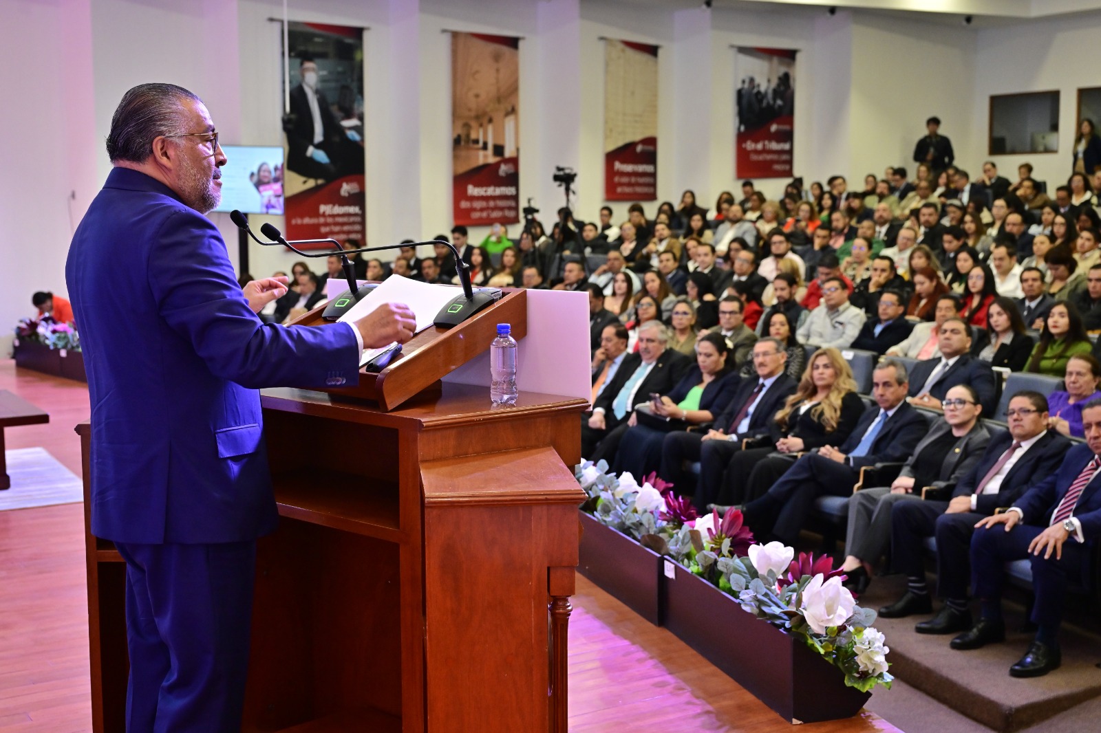 Ante un auditorio lleno, el secretario Horacio Duarte Olivares explicó que el nuevo modelo de gobernanza ha puesto en el centro la escucha al pueblo.