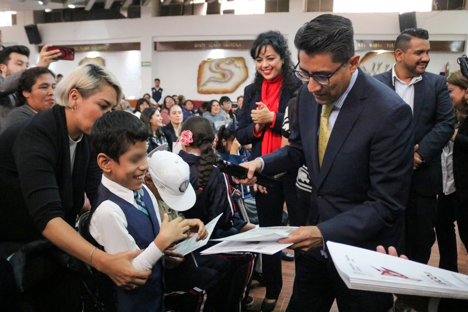 Dirección General del Registro Civil brinda servicios incluyentes, en alianza con autoridades municipales y asociaciones civiles.