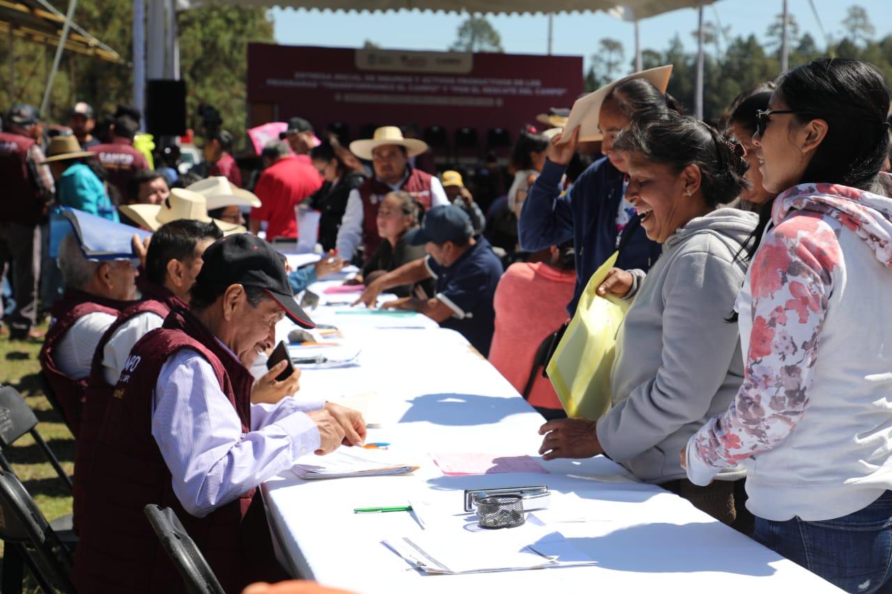 Con estos apoyos se busca que las unidades agrícolas, ganaderas, acuícolas crezcan y se consoliden.