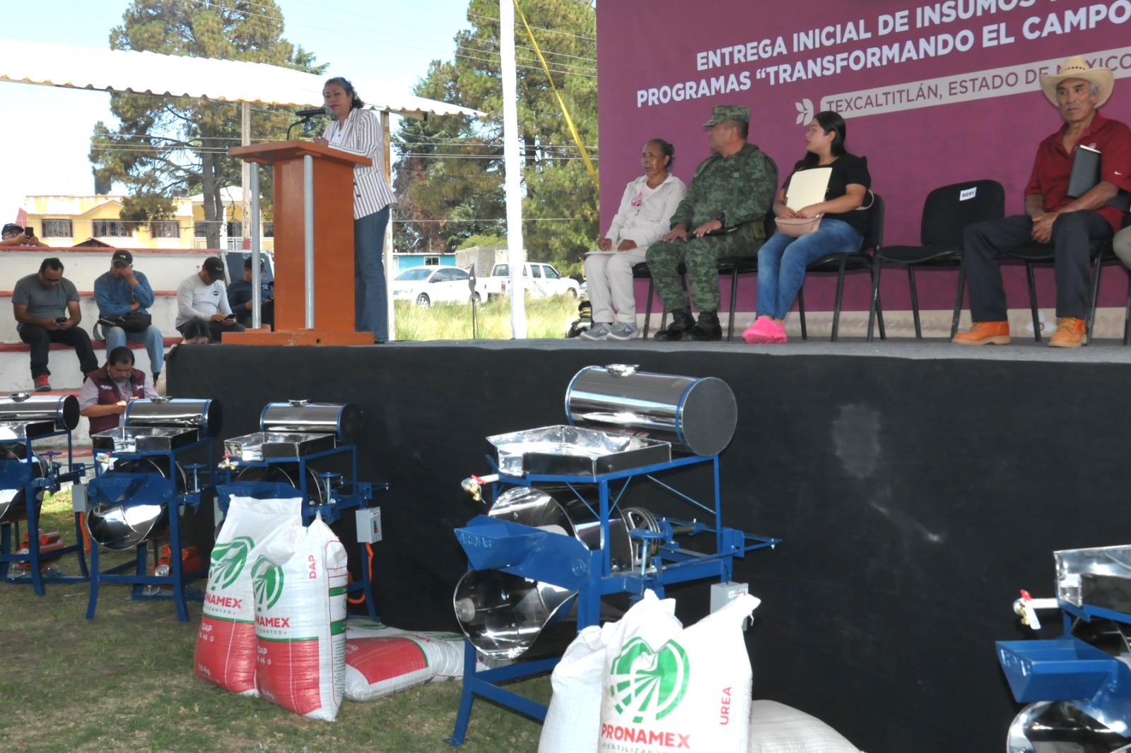 El Gobierno estatal continuará con la entrega de apoyos para el campo.
