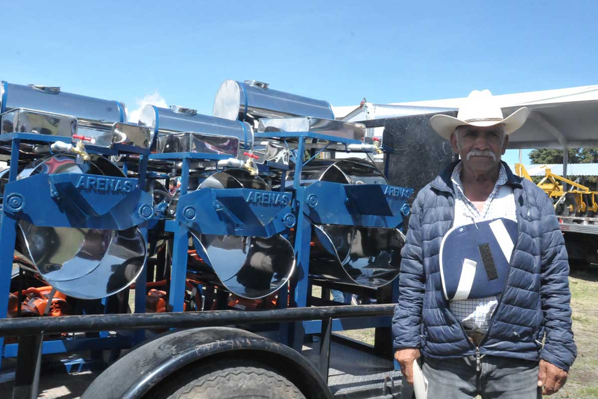 Productores mexiquenses fueron beneficiados por el Gobierno Estatal que encabeza Delfin Gómez Álvarez