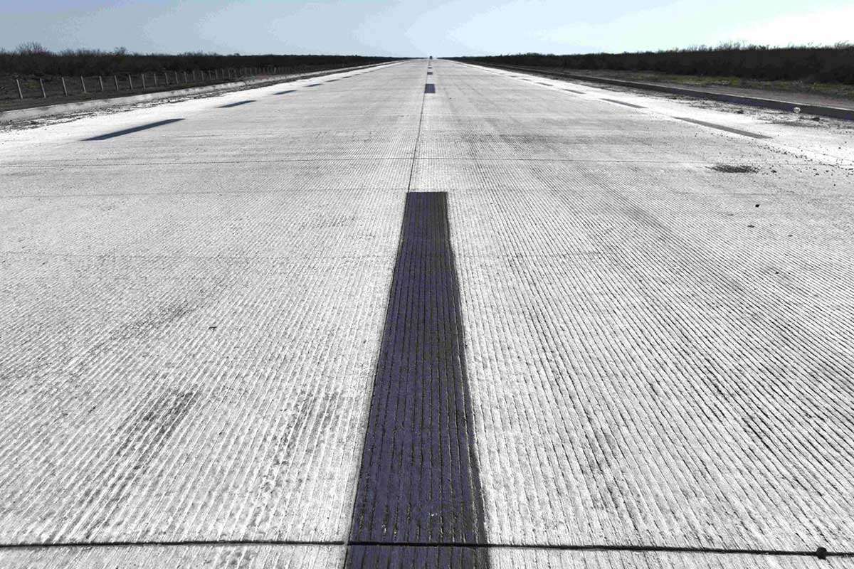Obra hecha con concreto sostenible de Cemex, impulsará comercio transfronterizo