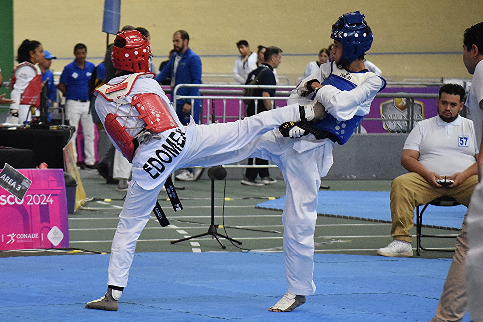 En taekwondo los deportistas se lograron 6 medallas de oro.