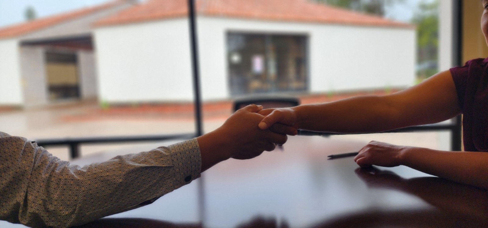 Acuerdo finalizado en el Centro Estatal de Mediación, destacando el ahorro de tiempo y dinero en comparación con el proceso judicial tradicional.
