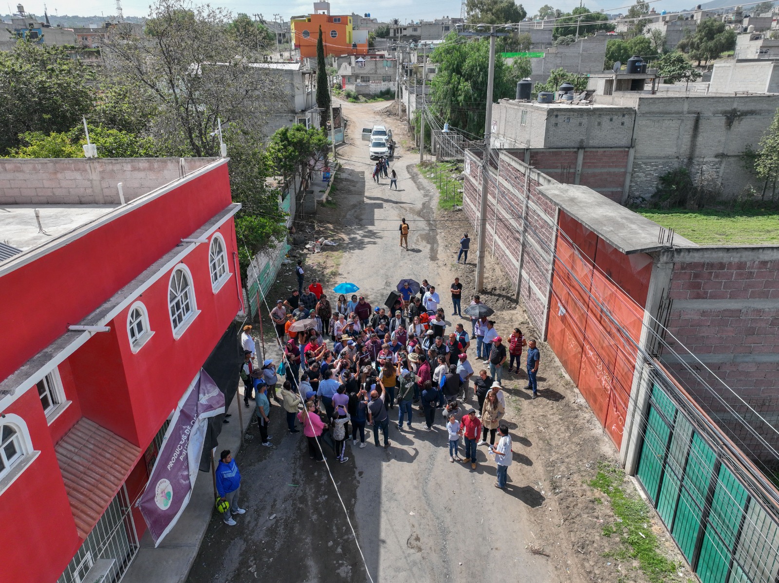 La Gobernadora del Estado de México enfatizó que en su administración los recursos se distribuyen de manera justa y equitativa.