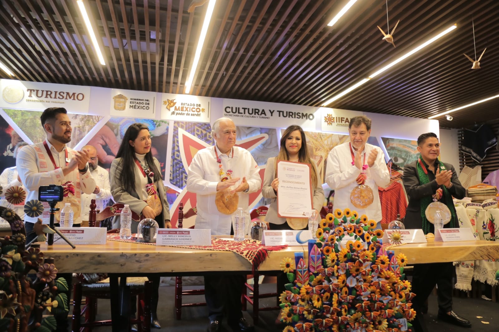 El sector turístico es una actividad económica crucial, que encuentra en el Estado de México las condiciones ideales para su desarrollo.