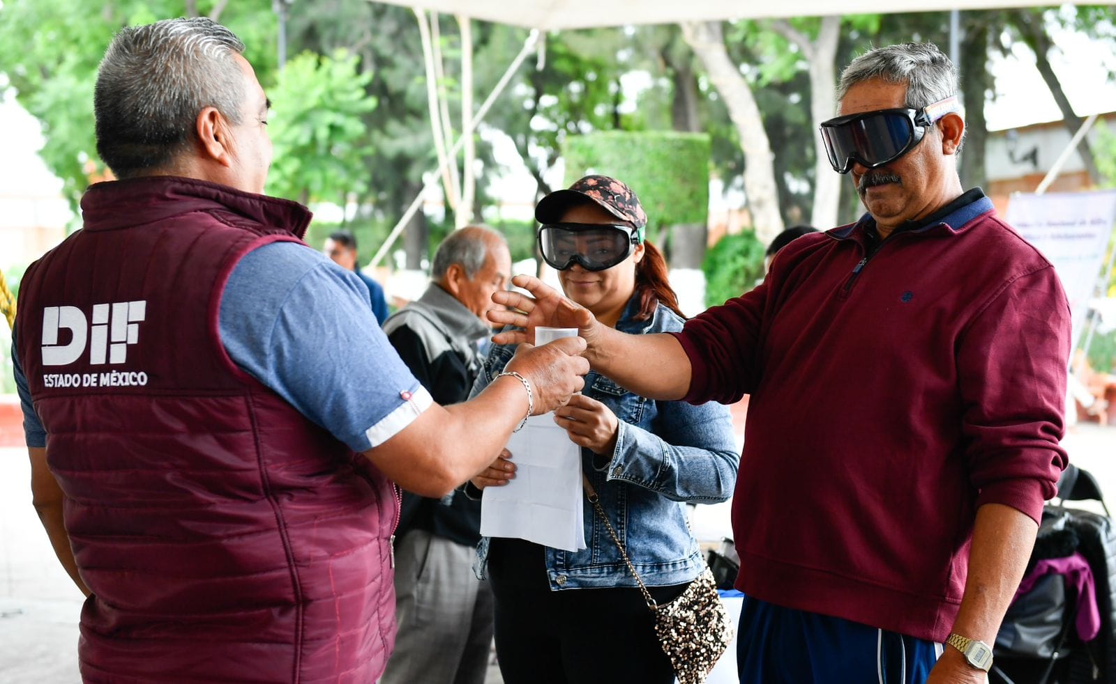 El organismo asistencial realiza Jornadas en Tultitlán y Tepotzotlán; acerca a la población servicios gratuitos de salud, alimentación, discapacidad, atención jurídica, bienestar familiar, entre otros.