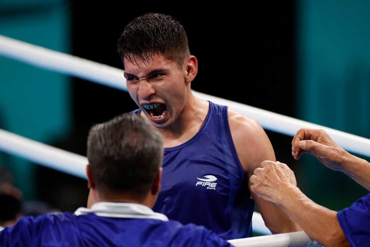Miguel-Ángel-Martínez,-boxeador-mexicano