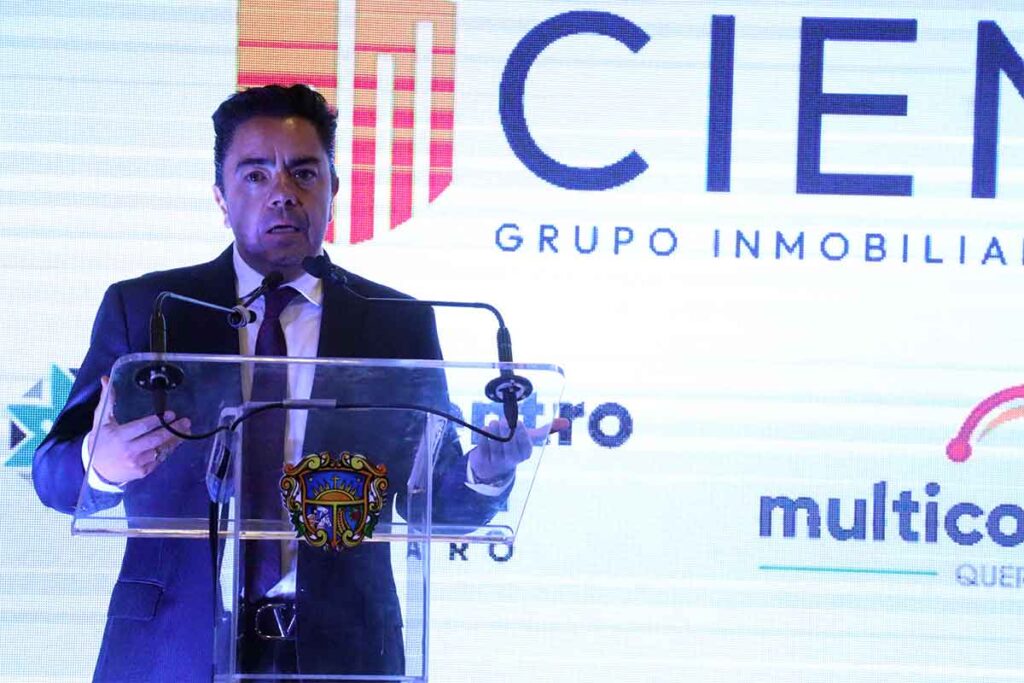 CIEN Grupo Inmobiliaria ofrece el Friends & Family de un proyecto de su línea Multicomercial Querétaro, llamado Multicentro de Salud