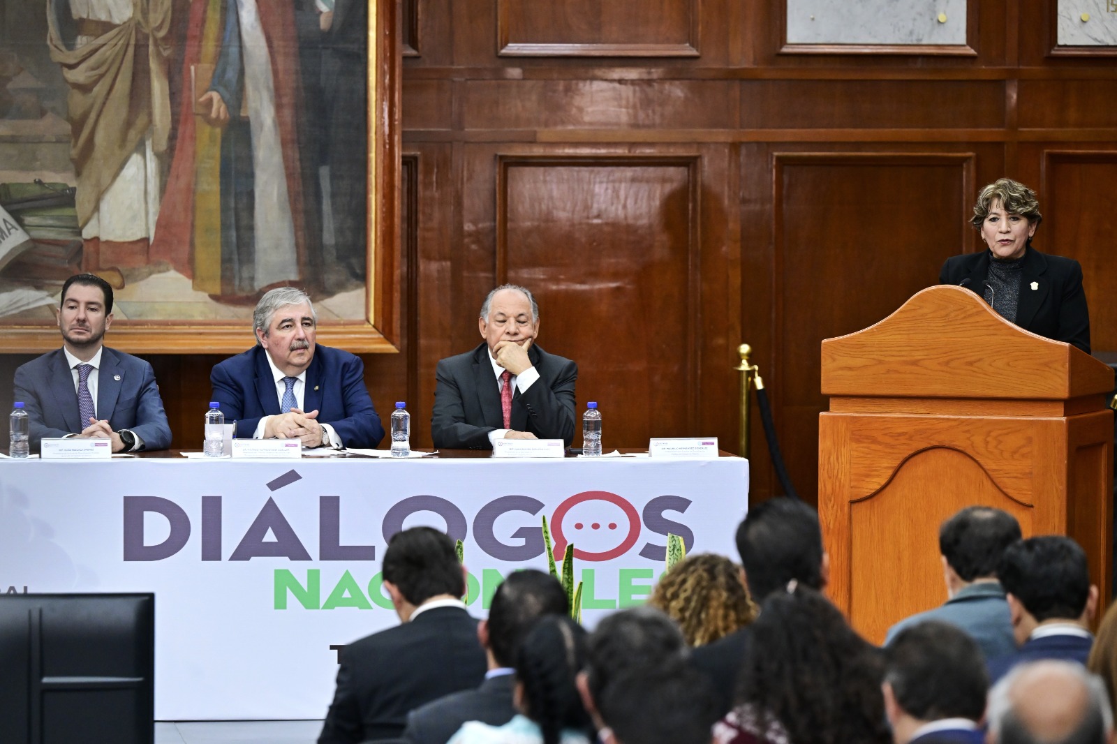 Se aborda el tema: Austeridad, Fideicomisos y Derecho Laboral de los Trabajadores del Poder Judicial.