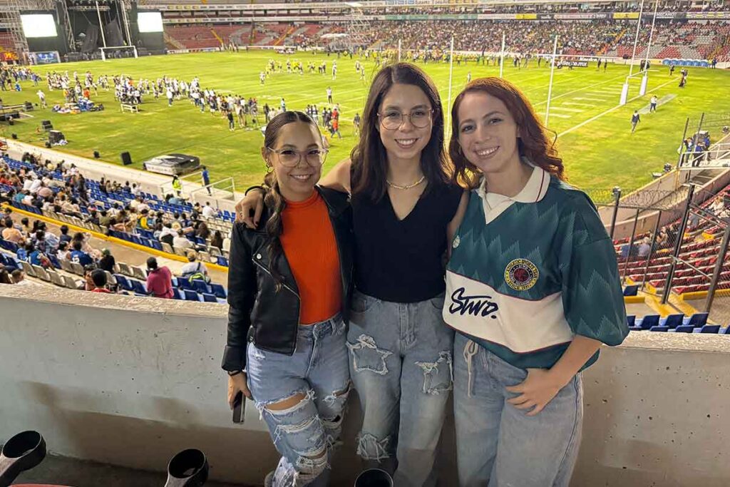 Querétaro vivió el Tazón México y el show de Danna