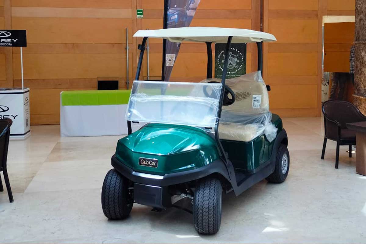 Carrito de golf (patrocinado por Aleso y Club Car)