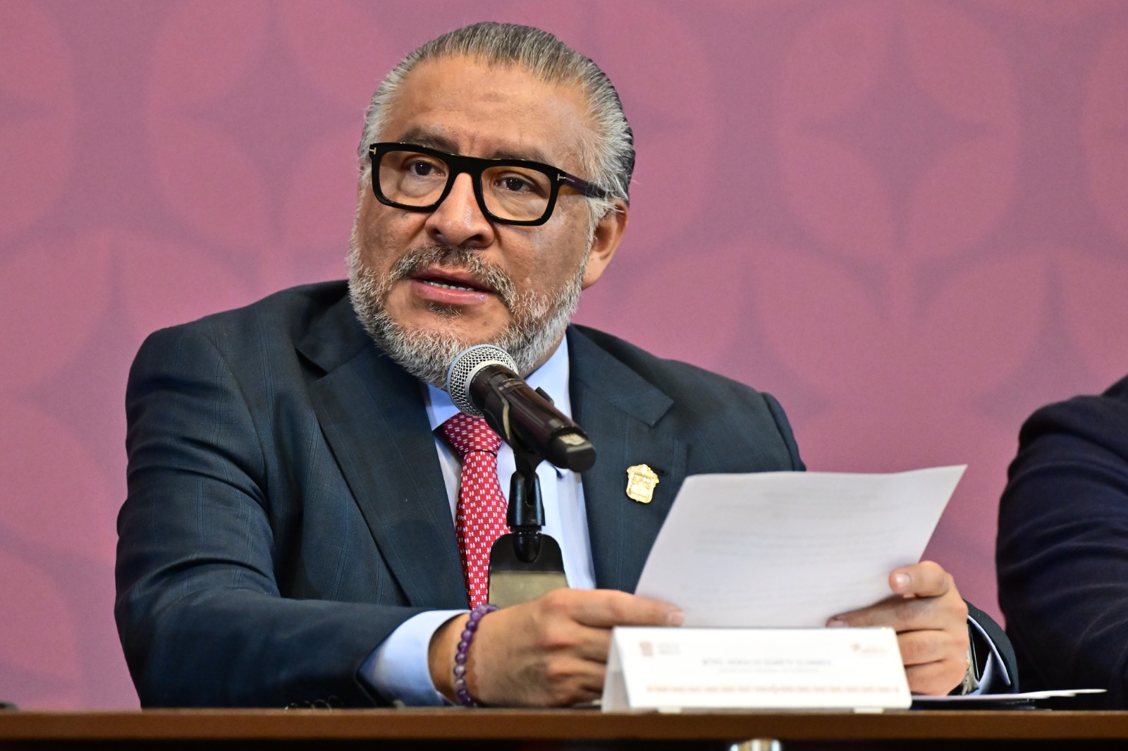 Horacio Duarte Olivares presenta el nuevo Sistema Estatal de Movilidad en Toluca.