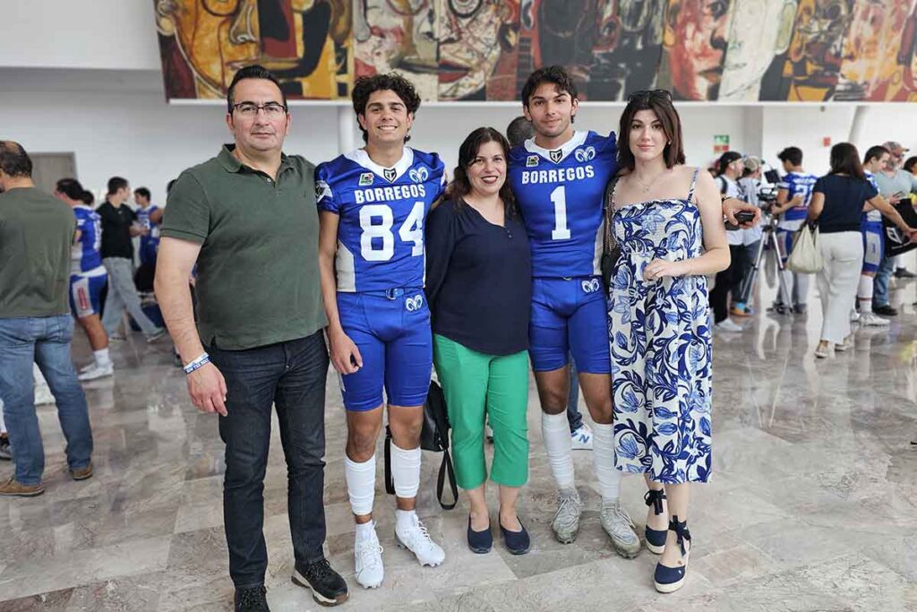 El equipo de los Borregos Querétaro realizó una ceremonia solemne para presentar su roster, su uniforme y su plan de trabajo