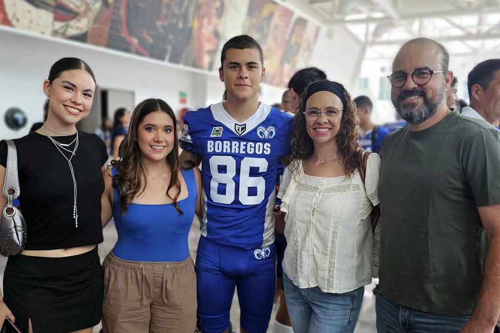 El equipo de los Borregos Querétaro realizó una ceremonia solemne para presentar su roster, su uniforme y su plan de trabajo