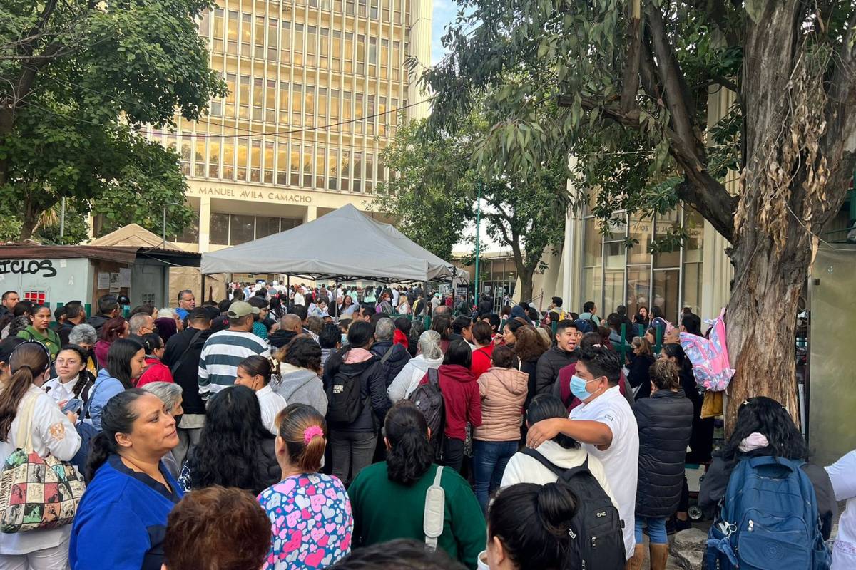 400 pacientes y personal del hospital sale del edificio tras la fuga de oxígeno.