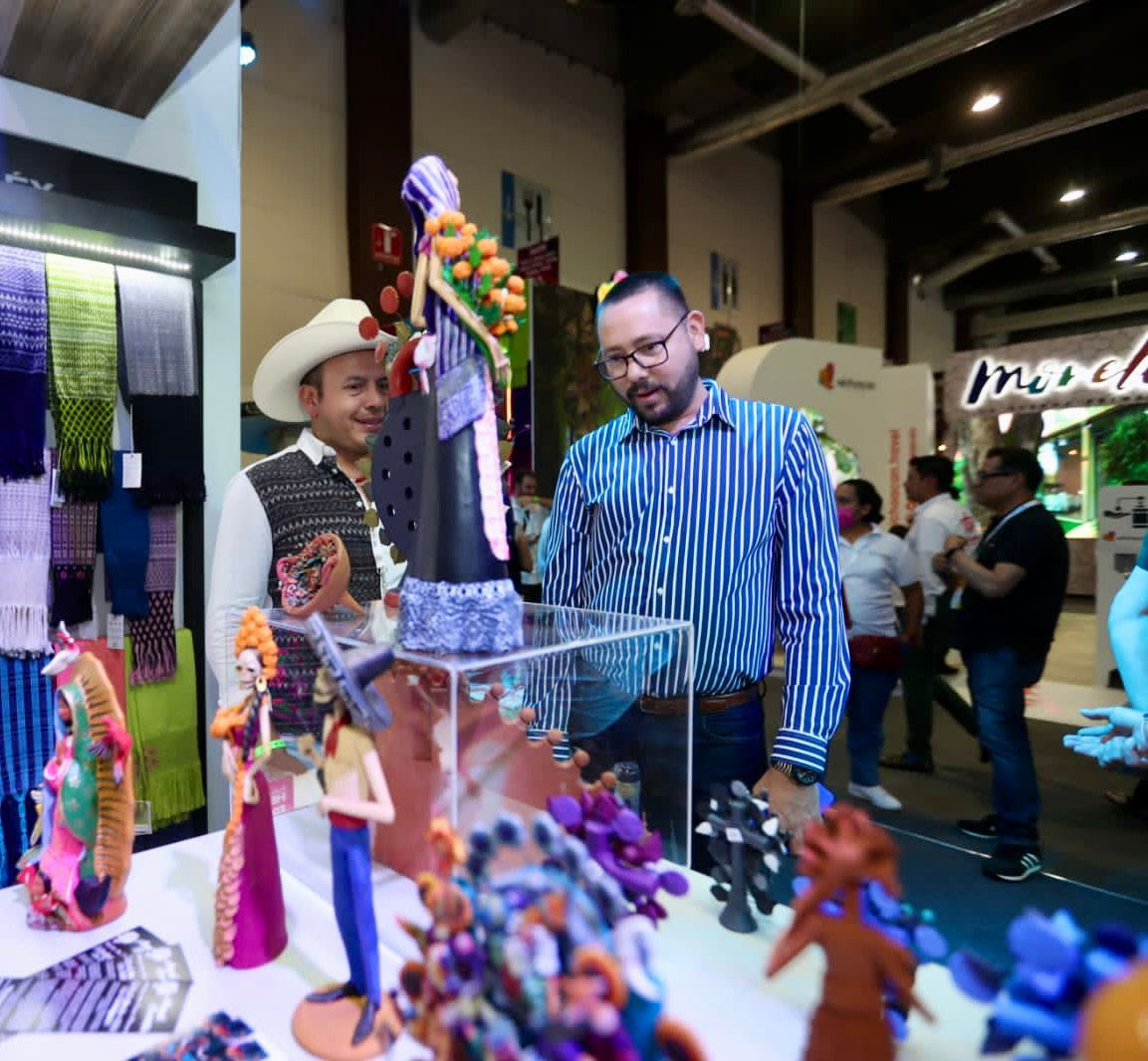 Representantes turísticos del Estado de México promueven actividades.