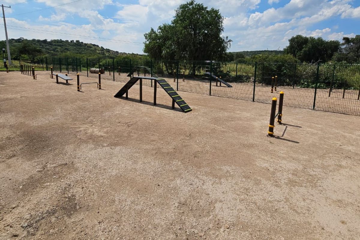 En La Queretana podrán encontrar senderos, áreas de juego y espacios