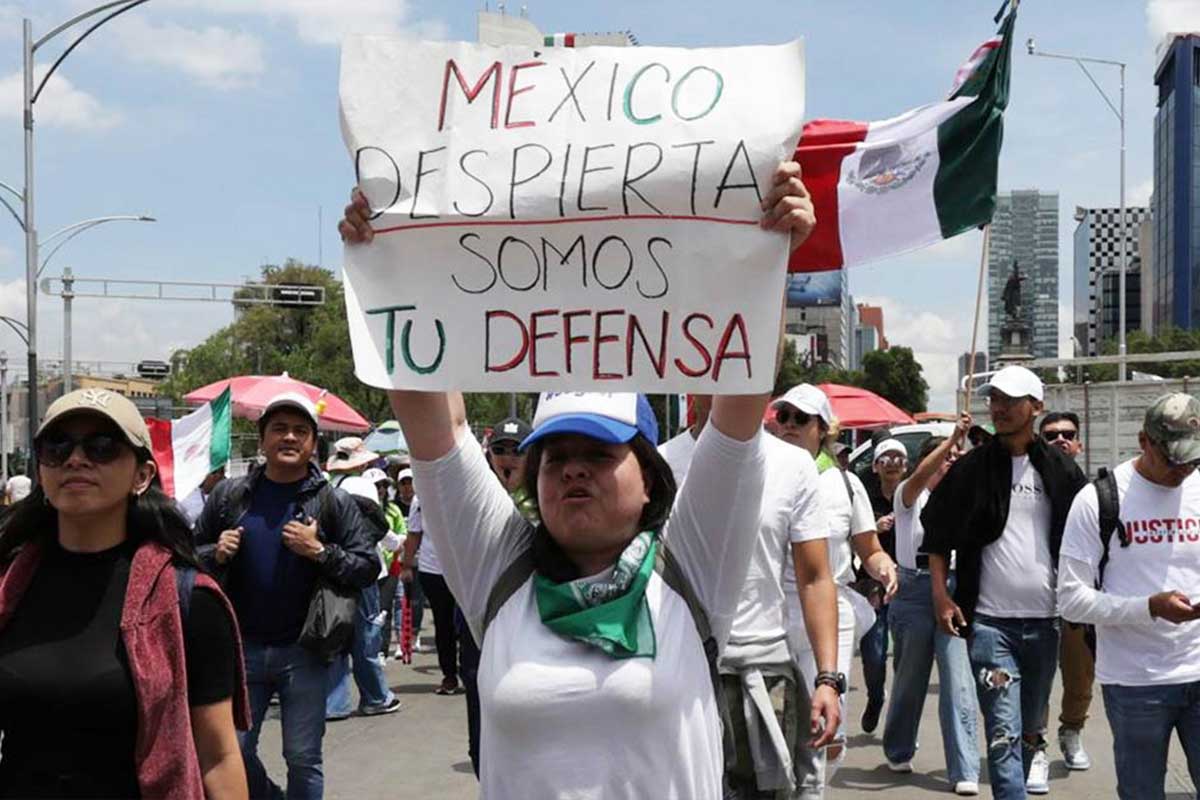 Manifestantes-contra-la-Reforma-al-Poder-Judicial